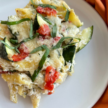 Load image into Gallery viewer, Meal Bundle - Baked Penne with Zucchini, Lemon Herb Ricotta &amp; Peppers (Veg)
