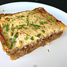 Load image into Gallery viewer, Meal Bundle - Moussaka
