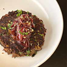 Load image into Gallery viewer, Meal Bundle -  Mushroom and Lentil Herb Patty with Onion Marmalade (Veg)
