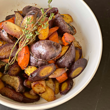 Load image into Gallery viewer, Roasted Root Vegetables (GF)(DF)(V)
